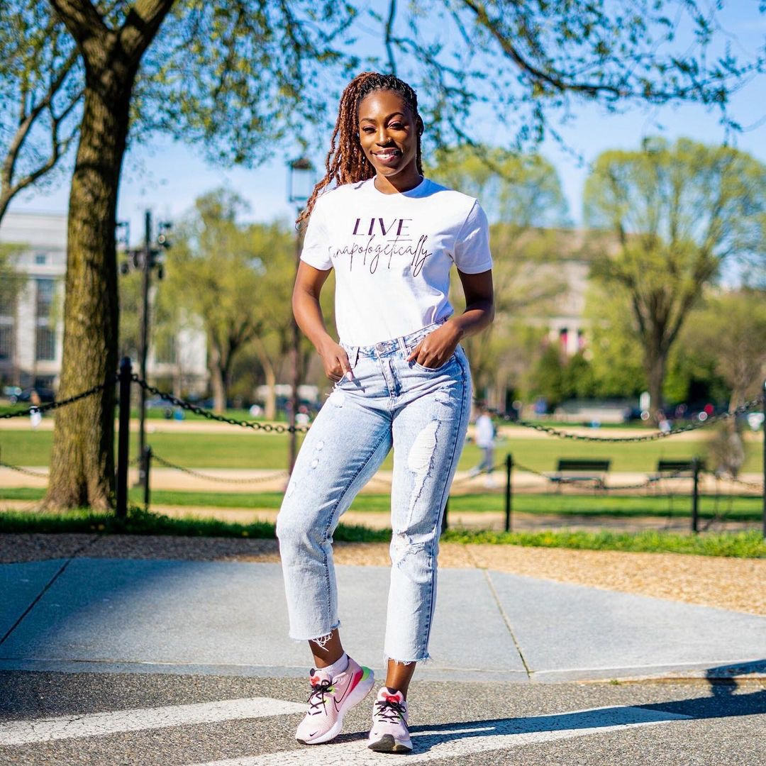 Live Unapologetically T-Shirt (White/Black)