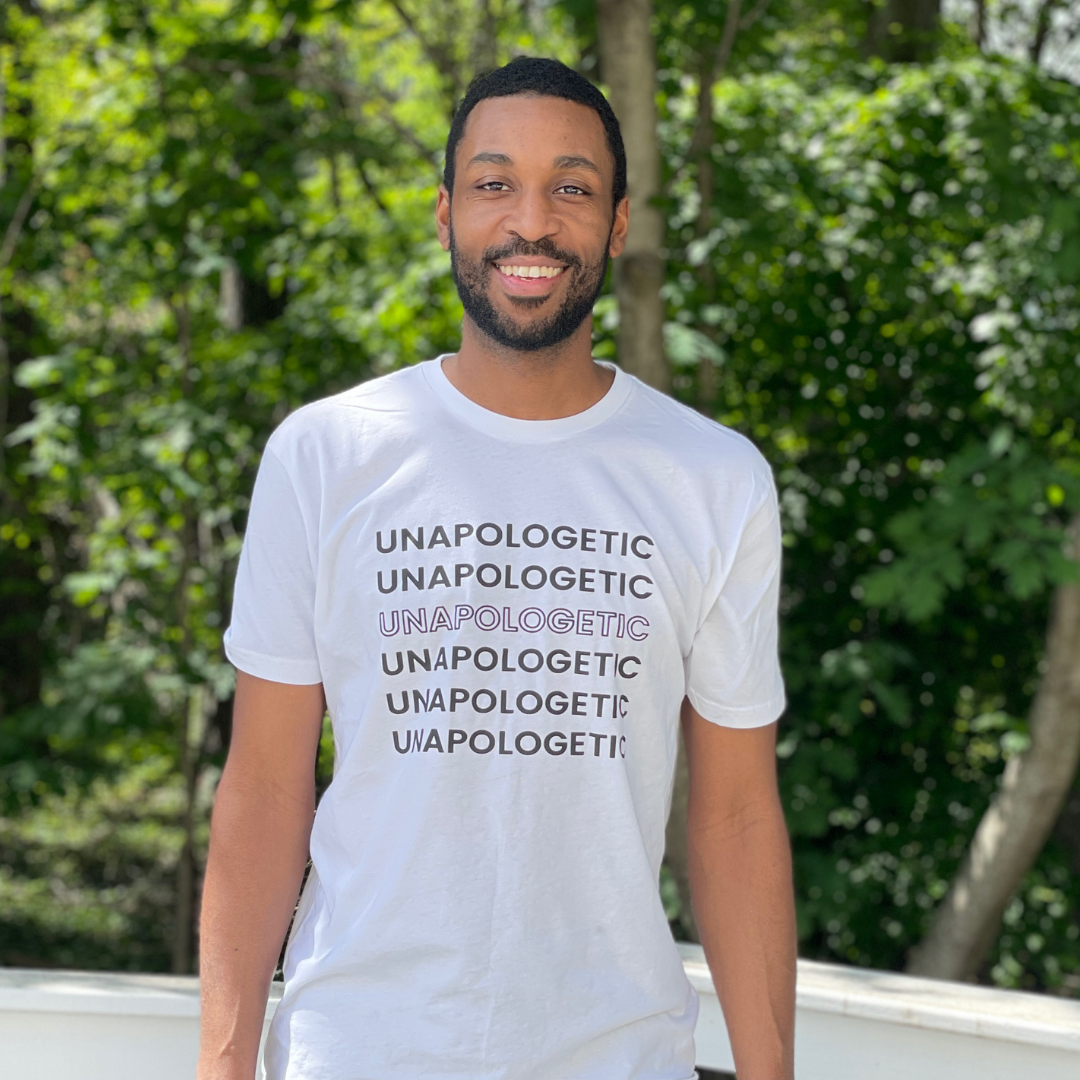 “UNAPOLOGETIC” T-Shirt (White/Black)